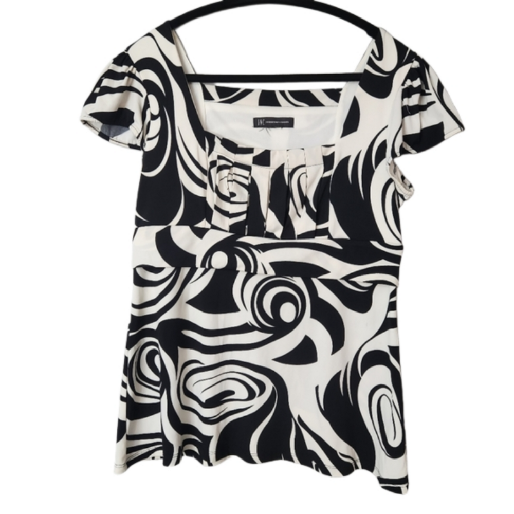 3/$25 INC International black & white cap sleeve top